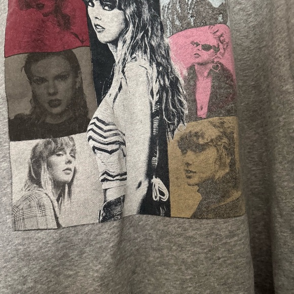 Taylor Swift Gray The Eras Tour  1/4 Zip-Up Sweater - Picture 7 of 15